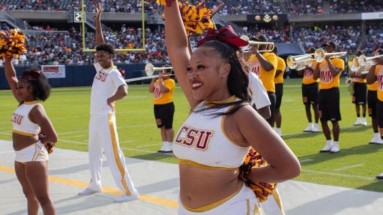 Central State University cheerleaders and football team at Soldier Field