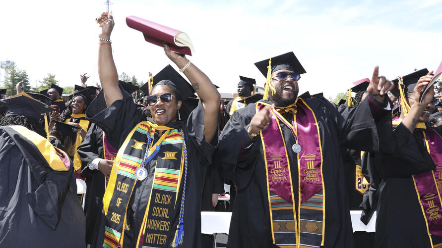 Central State University names Tony Carter as head football coach ...