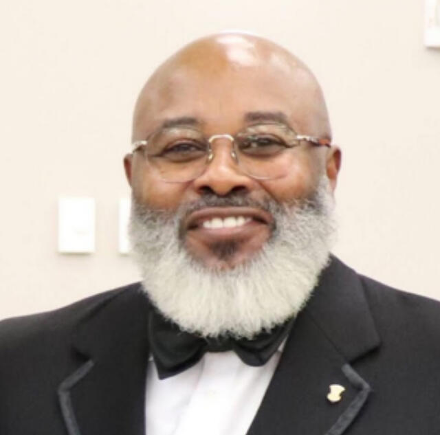 phill black headshot