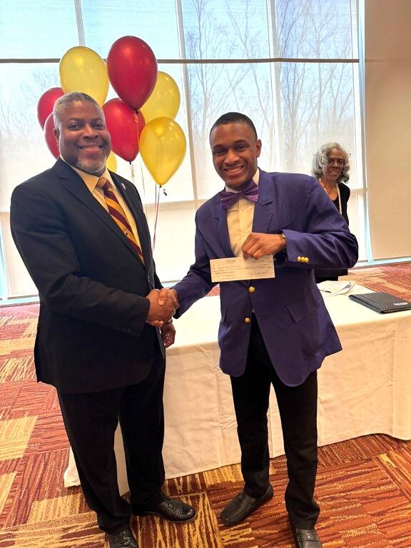 doctor derrick foward and jonathan foster scholarship recipient