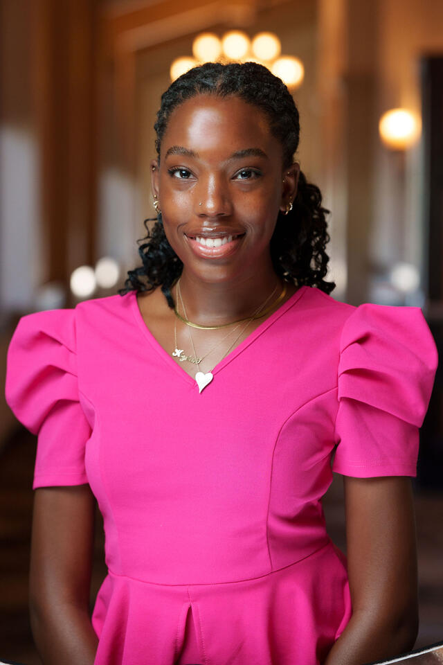 Student Kiylah Muhammad-Drinks