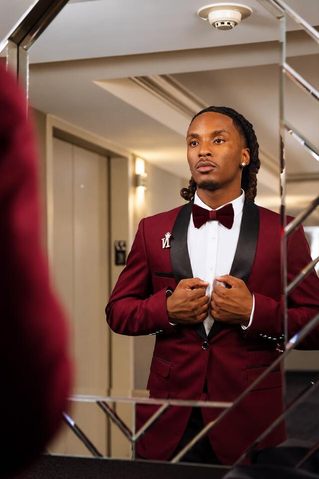 Mister Central State Nasaan Jackson